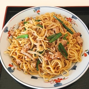 ニラもやしひき肉de香港焼きそば レシピ 作り方 By Tactac 楽天レシピ ニラもやしひき肉de香港焼きそば レシピ 作り方 By Tactac 楽天レシピ